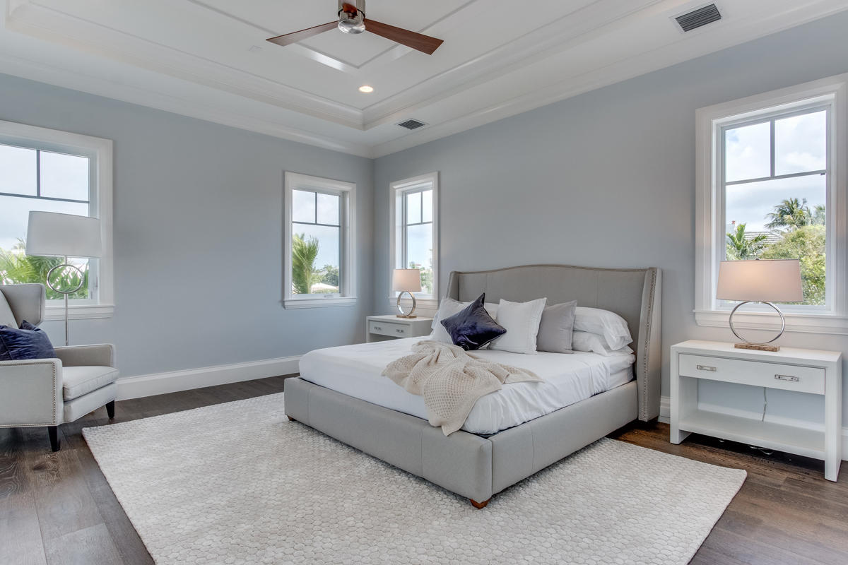 ROYAL PALM YACHT & COUNTRY CLUB - Residential