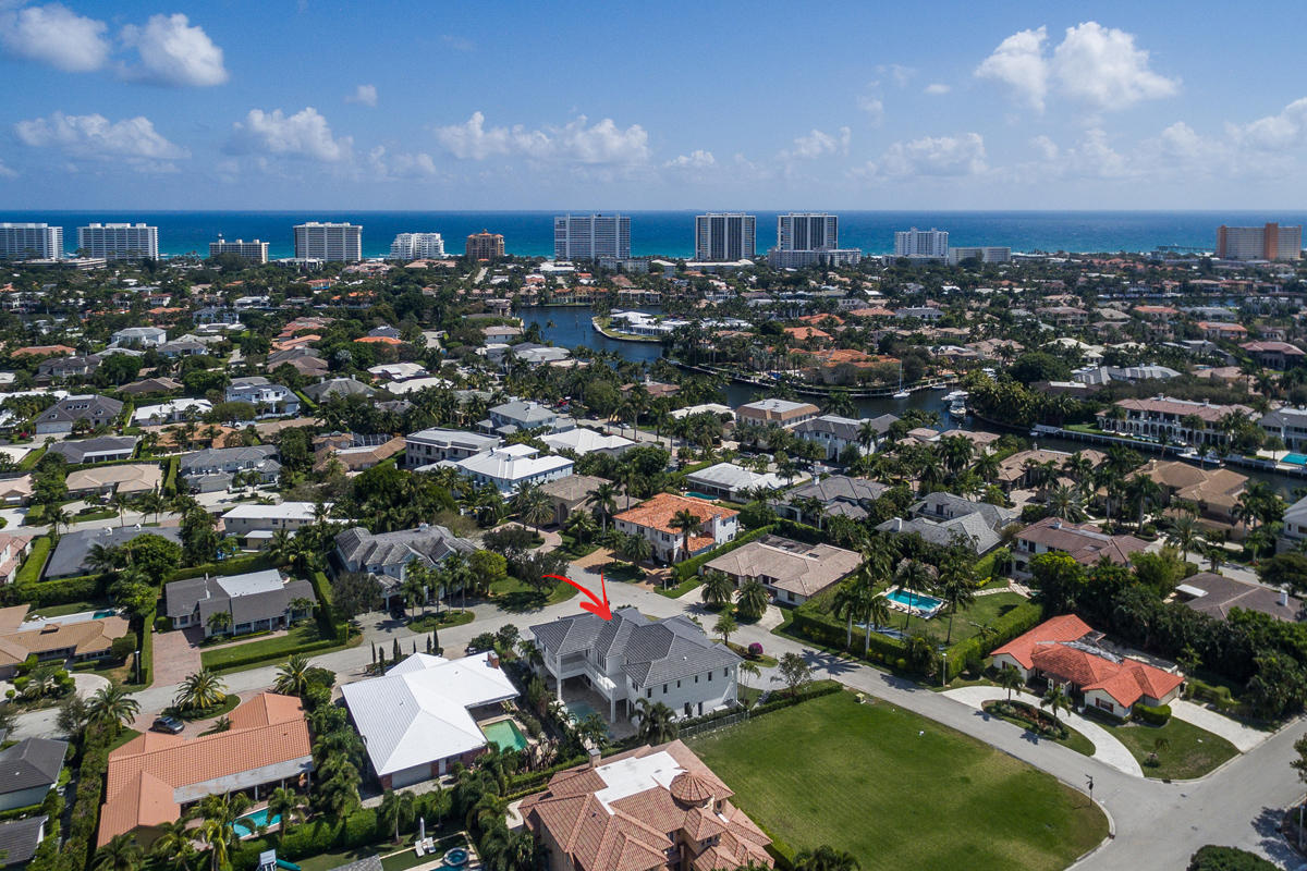 ROYAL PALM YACHT & COUNTRY CLUB - Residential