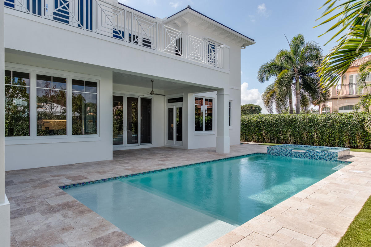 ROYAL PALM YACHT & COUNTRY CLUB - Residential