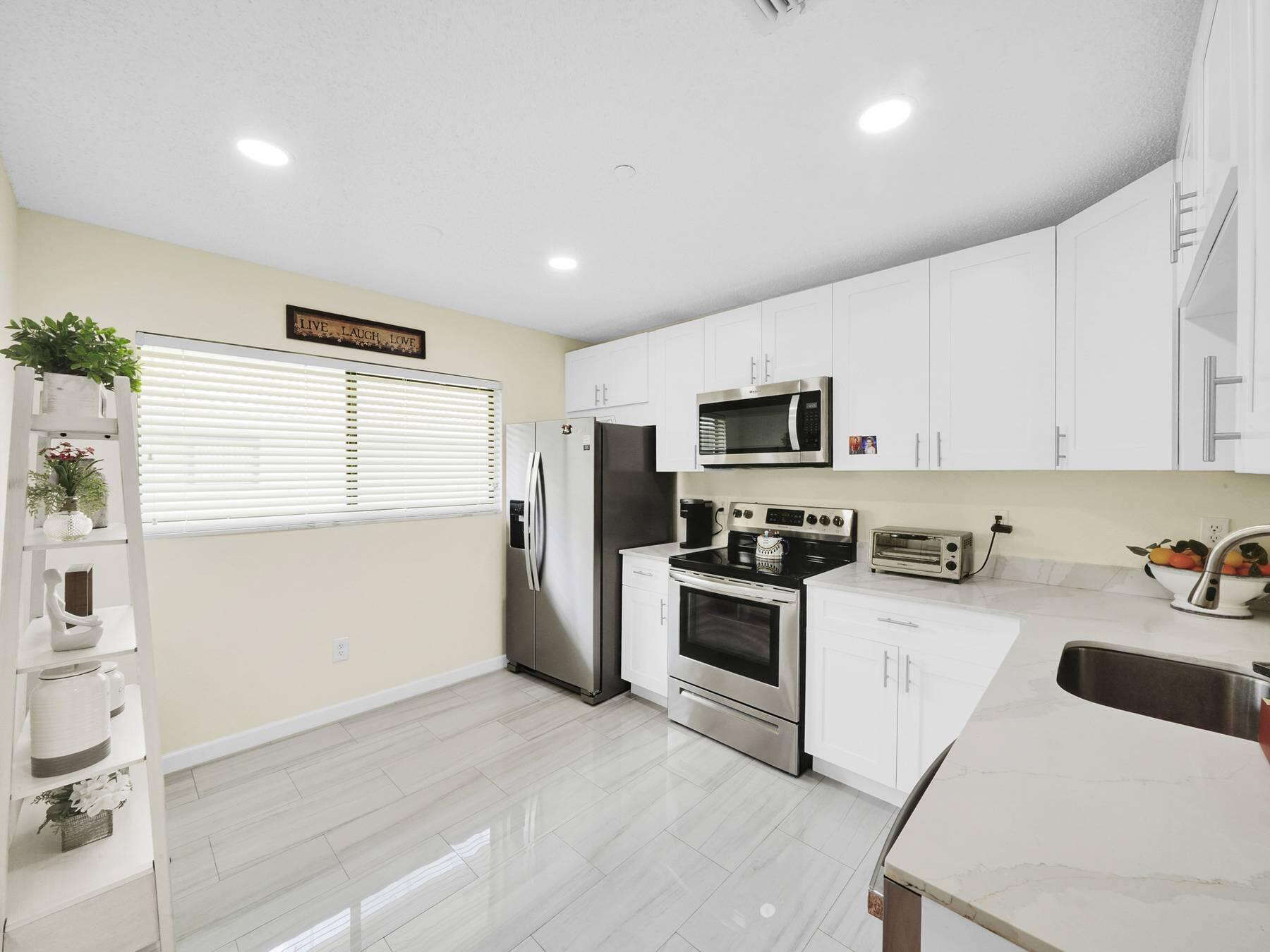 ASHLAND A CONDO - Residential