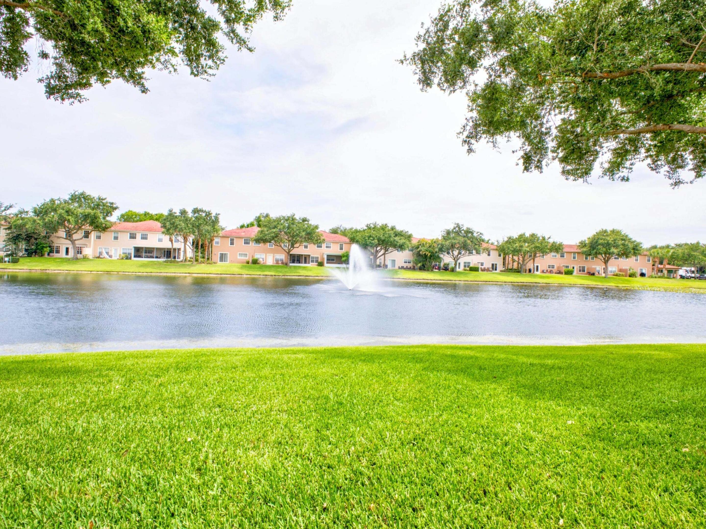 VERONA PALMS - Residential