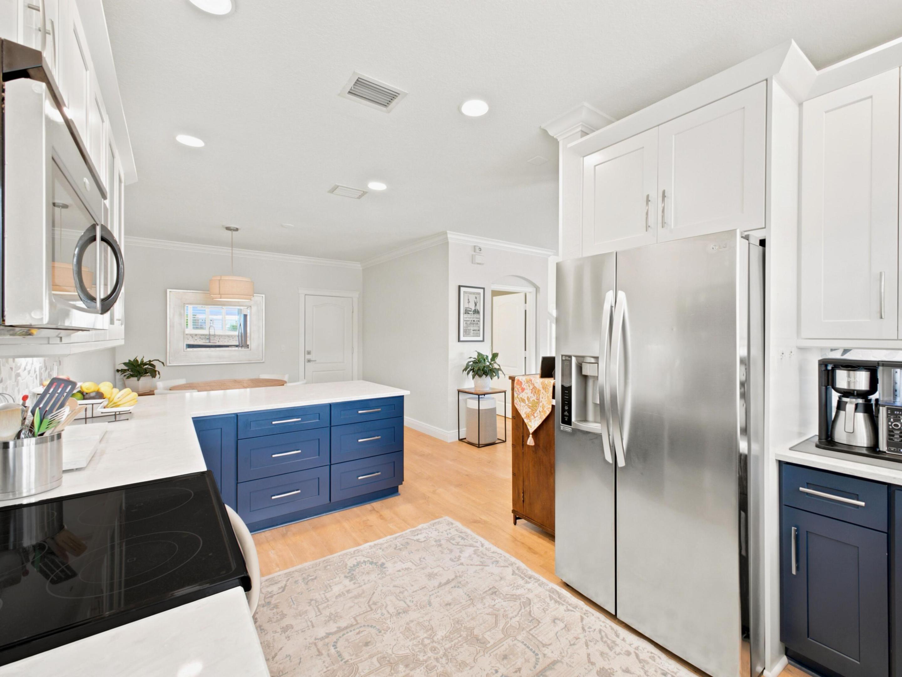 VERONA PALMS - Residential