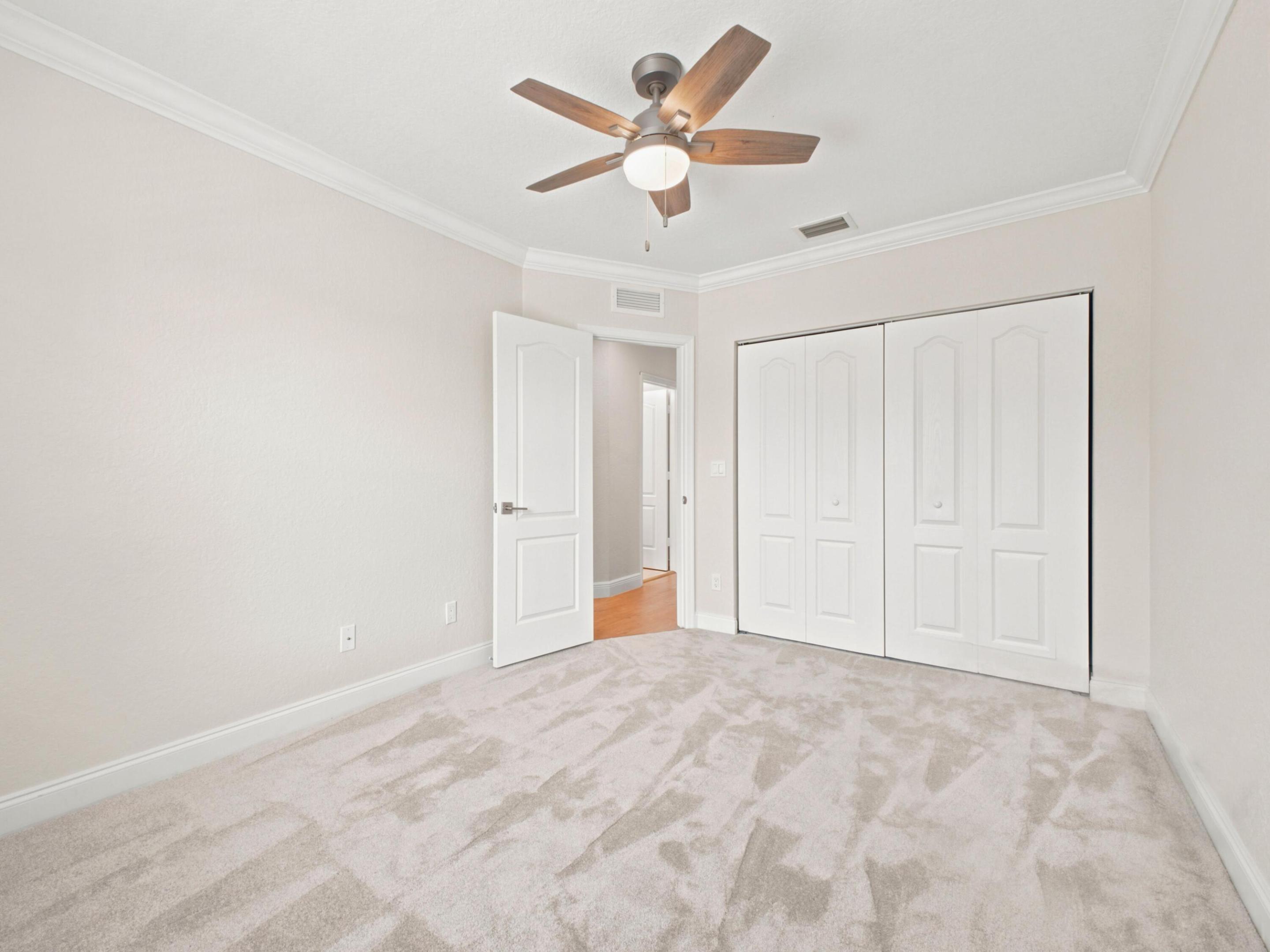VERONA PALMS - Residential