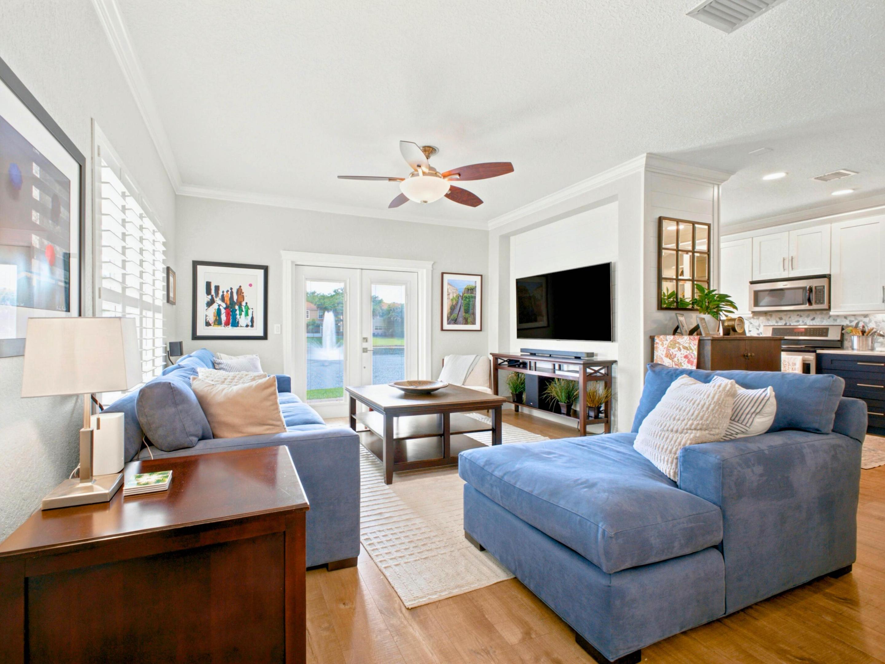 VERONA PALMS - Residential
