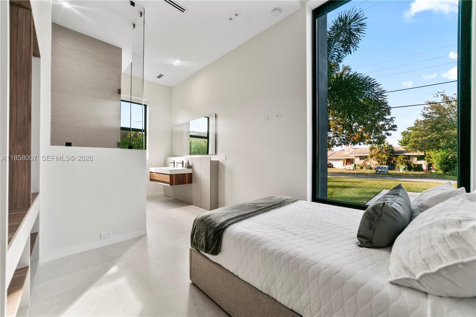 GOLDEN ISLES ESTATES - Residential