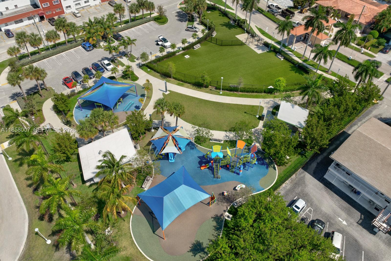 GOLDEN ISLES ESTATES - Residential