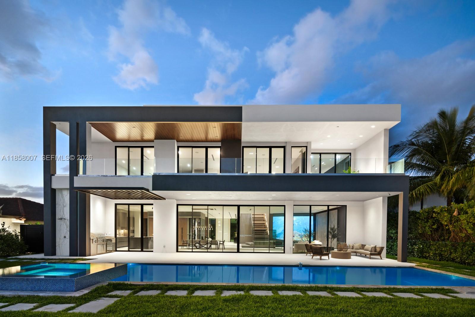 GOLDEN ISLES ESTATES - Residential