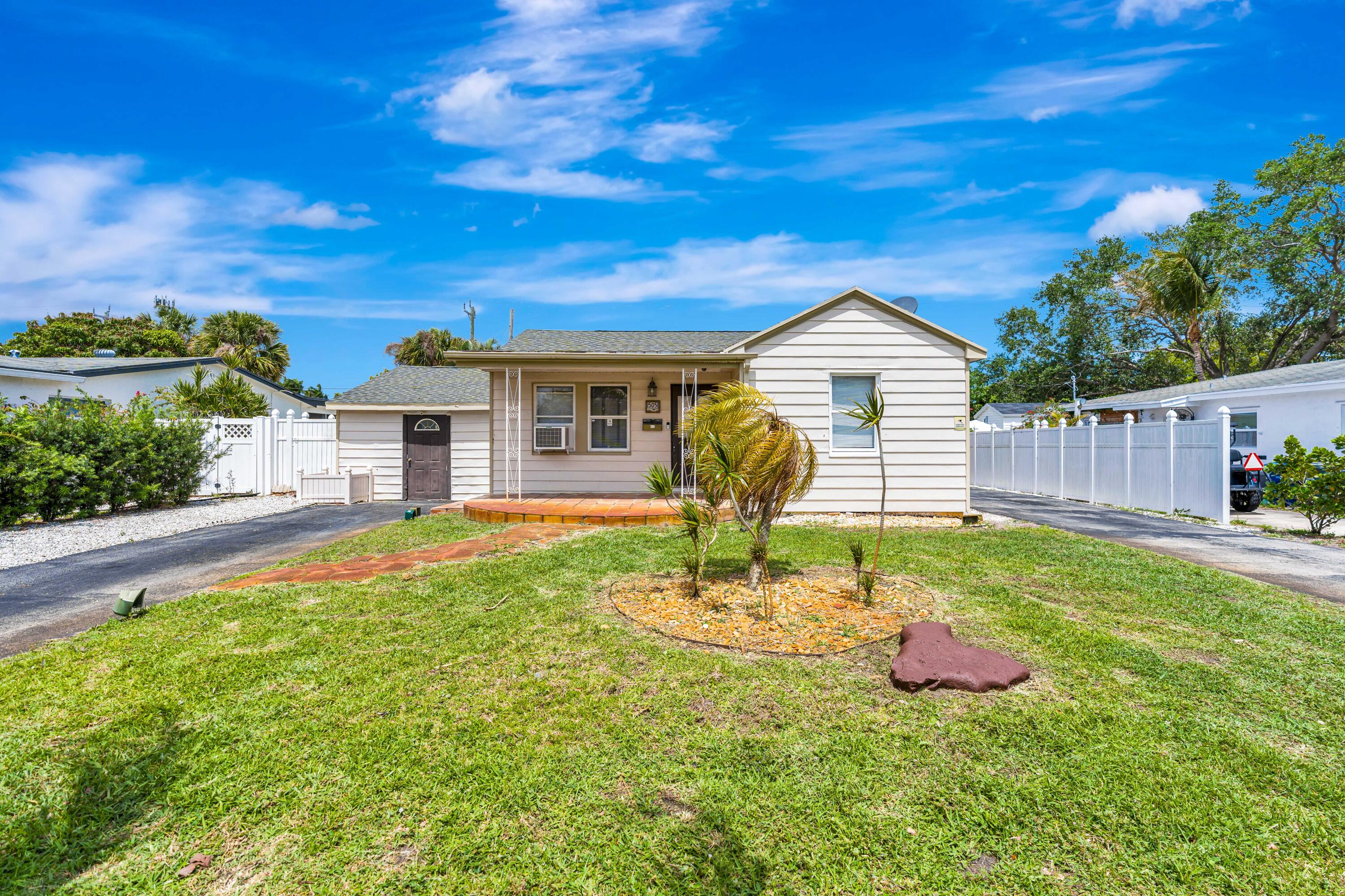 KELSEY CITY - Residential