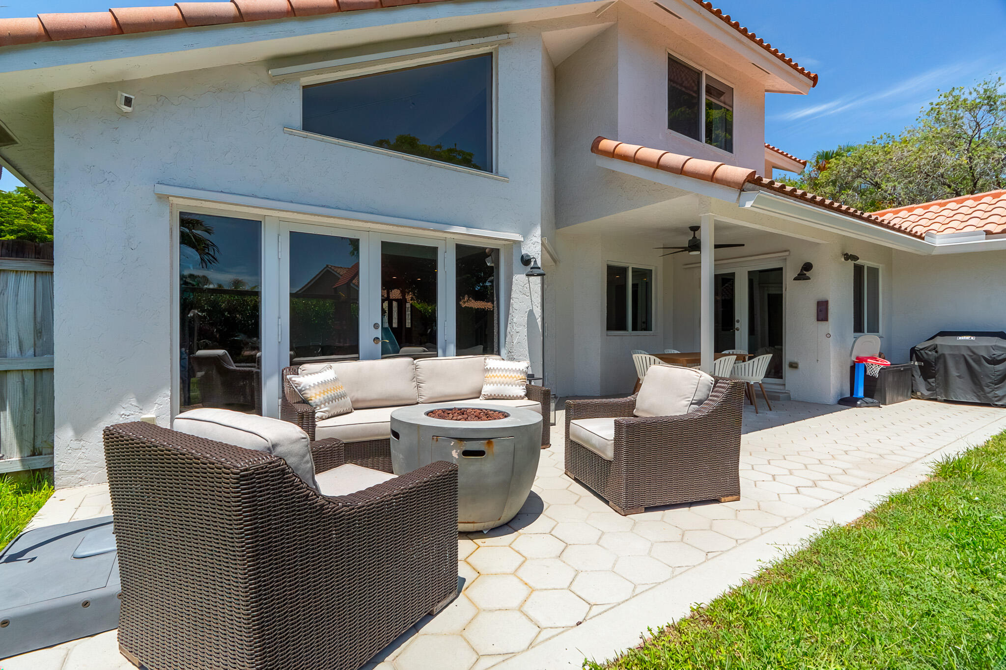 La Joya - Residential