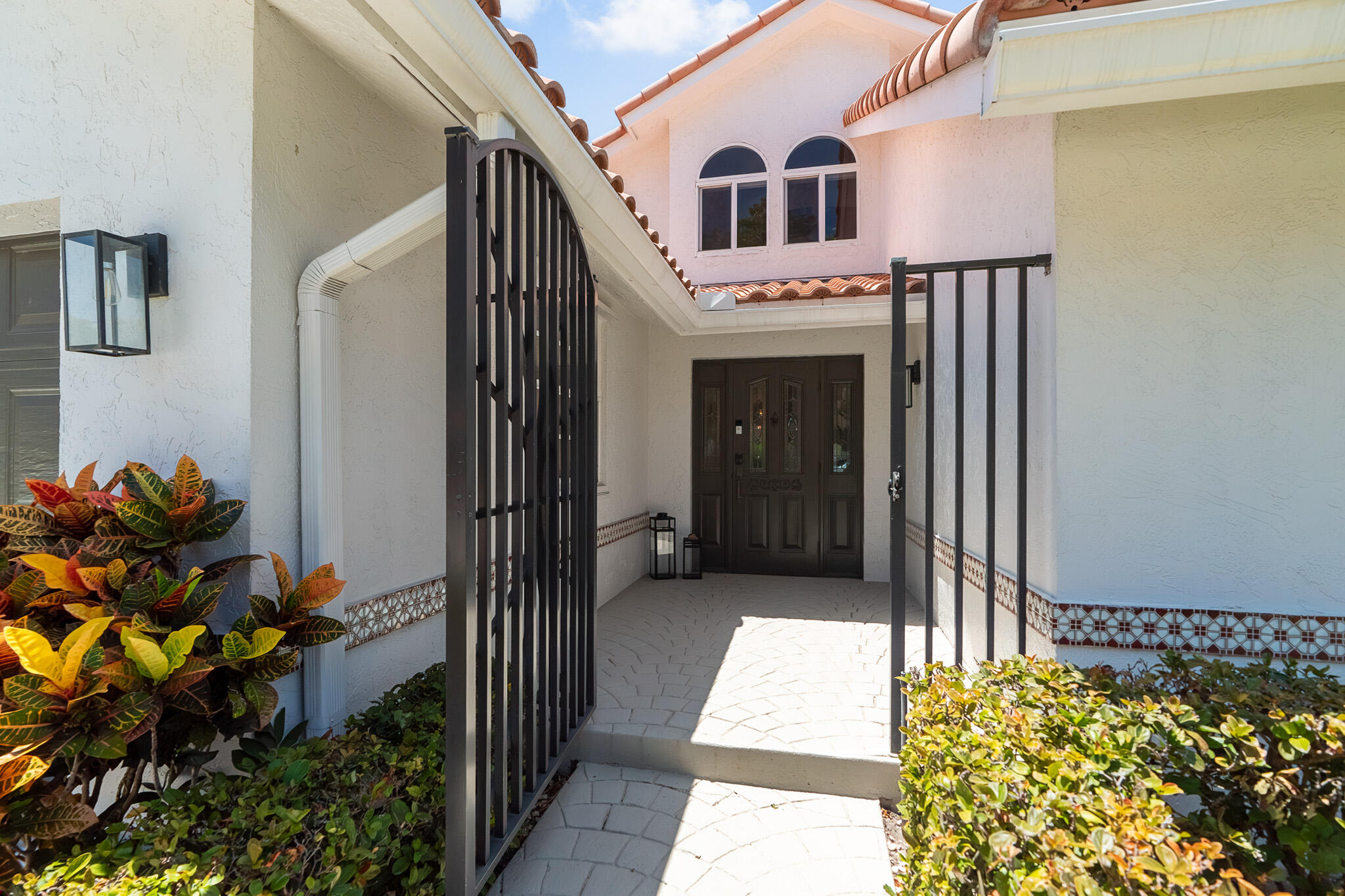 La Joya - Residential