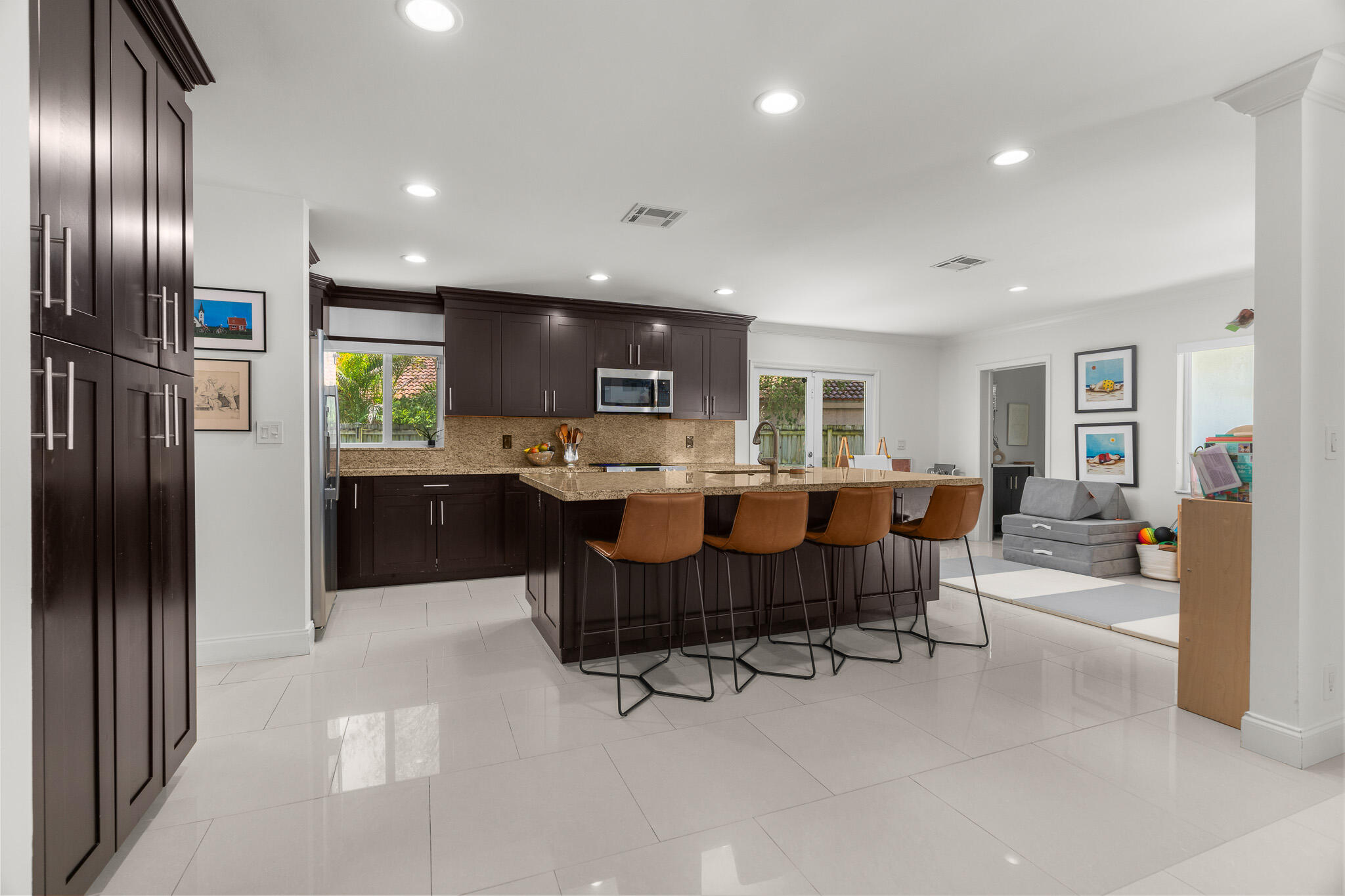 La Joya - Residential