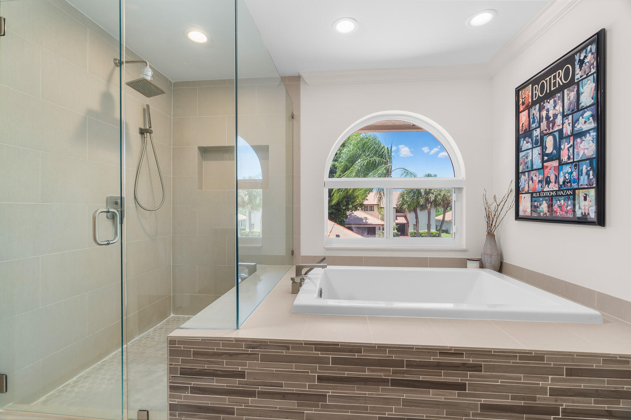 La Joya - Residential