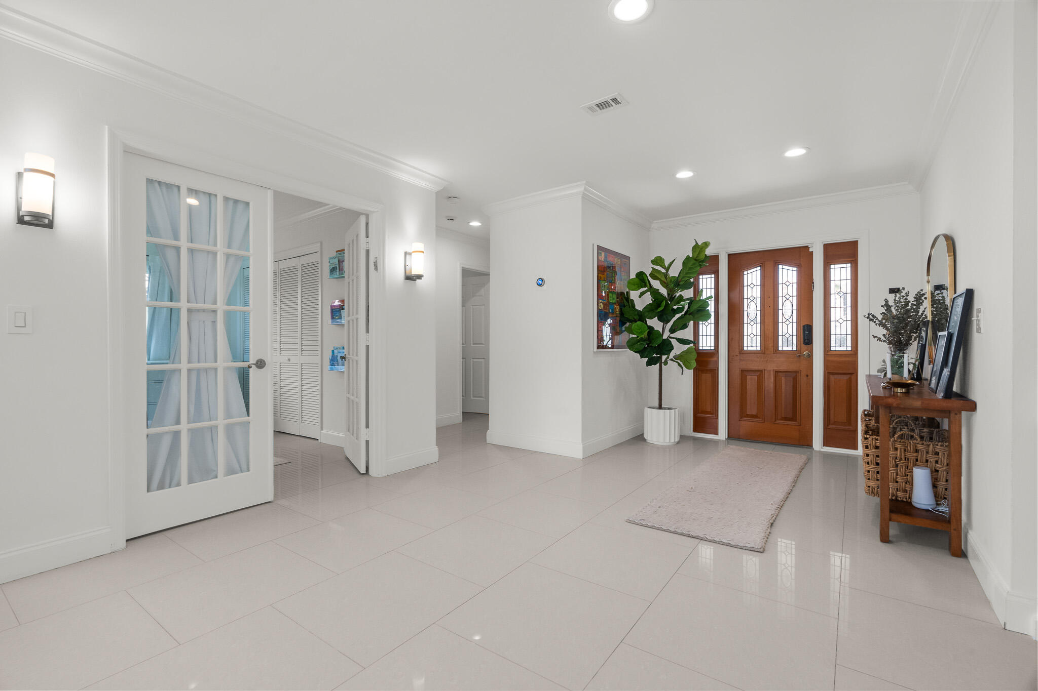La Joya - Residential