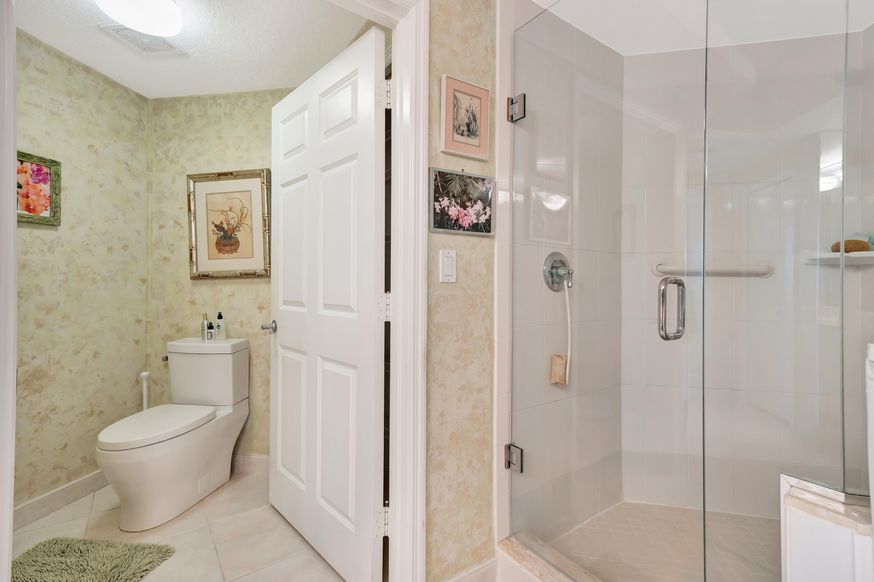 JUPITER OCEAN GRANDE 1 CONDO - Residential