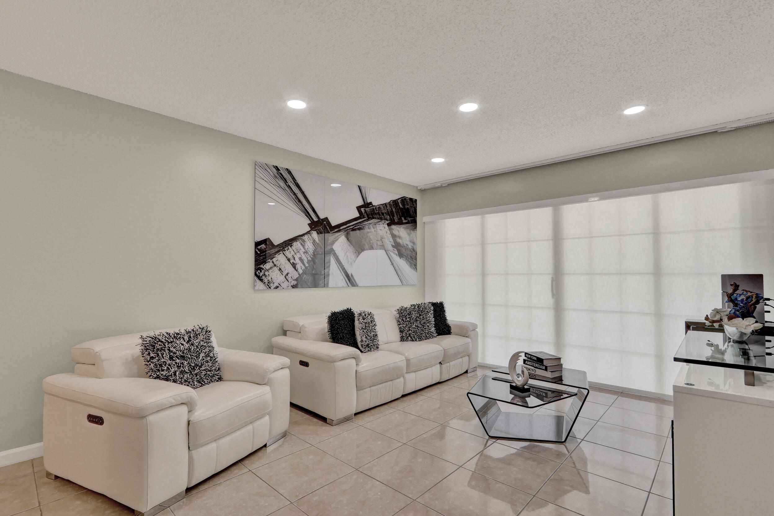 Lakeside Village - Residential Lease