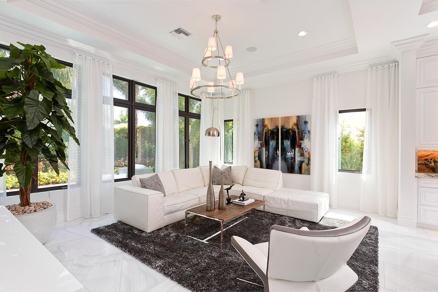 ROYAL PALM YACHT & COUNTRY CLUB - Residential