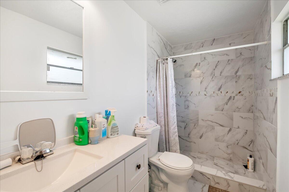 LAKEVIEW PLACE - Residential
