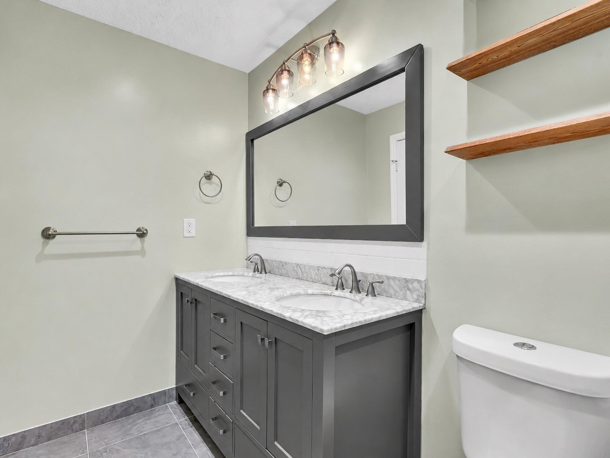 COLLIER MANOR 4TH ADD - Residential