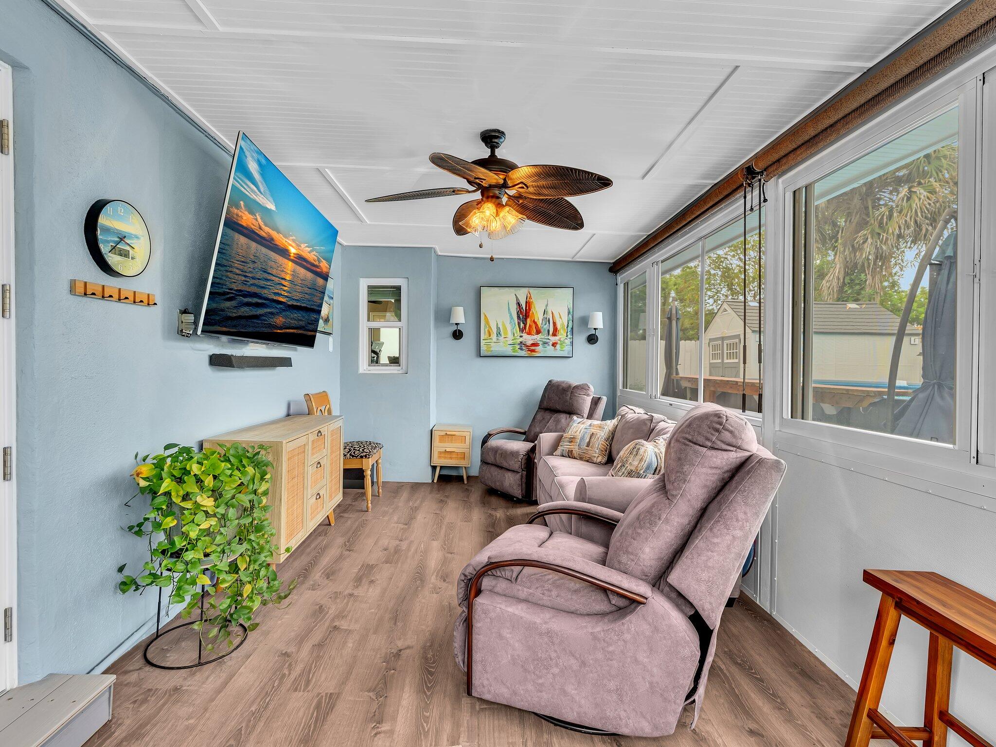 COLLIER MANOR 4TH ADD - Residential