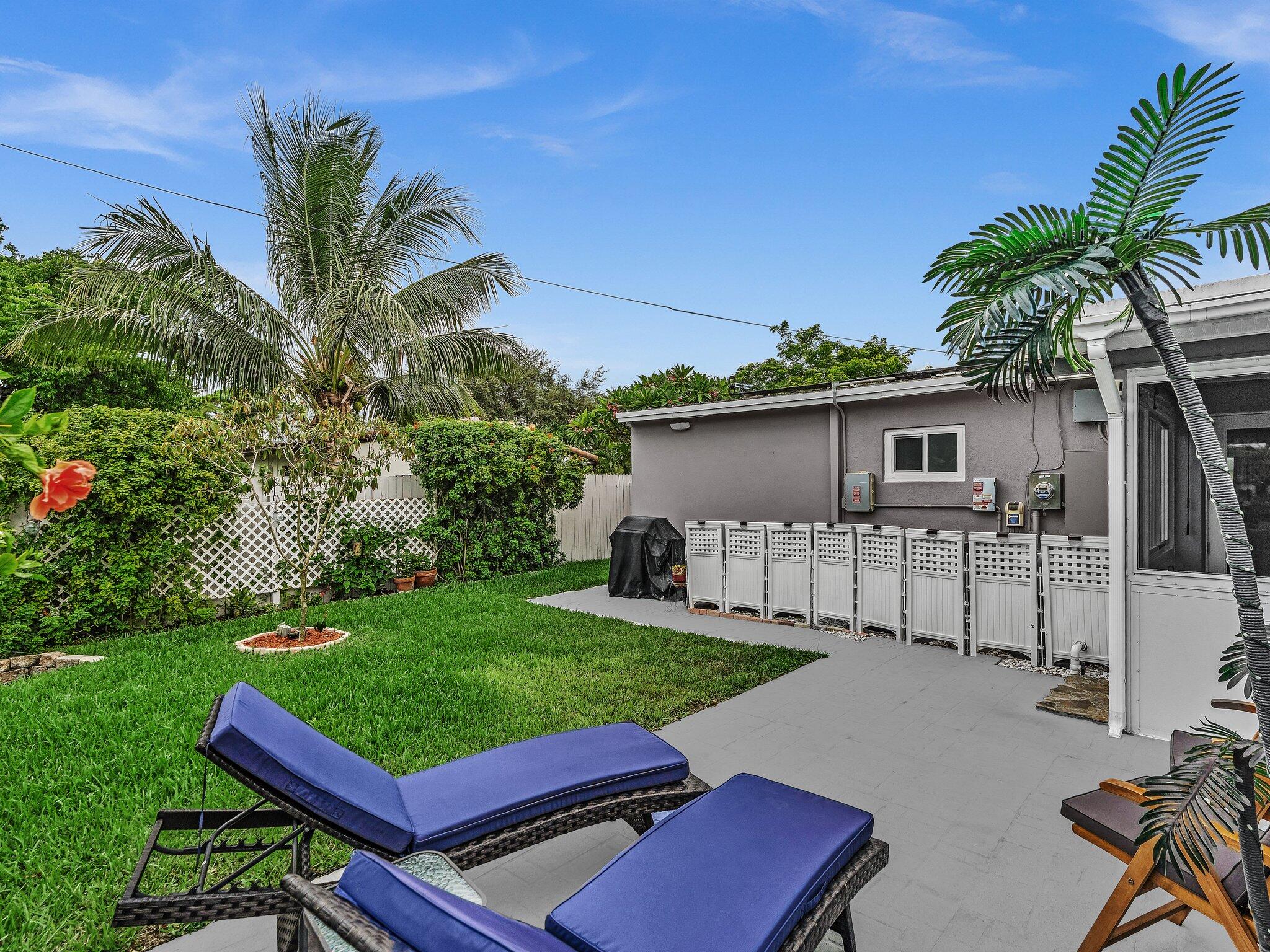 COLLIER MANOR 4TH ADD - Residential