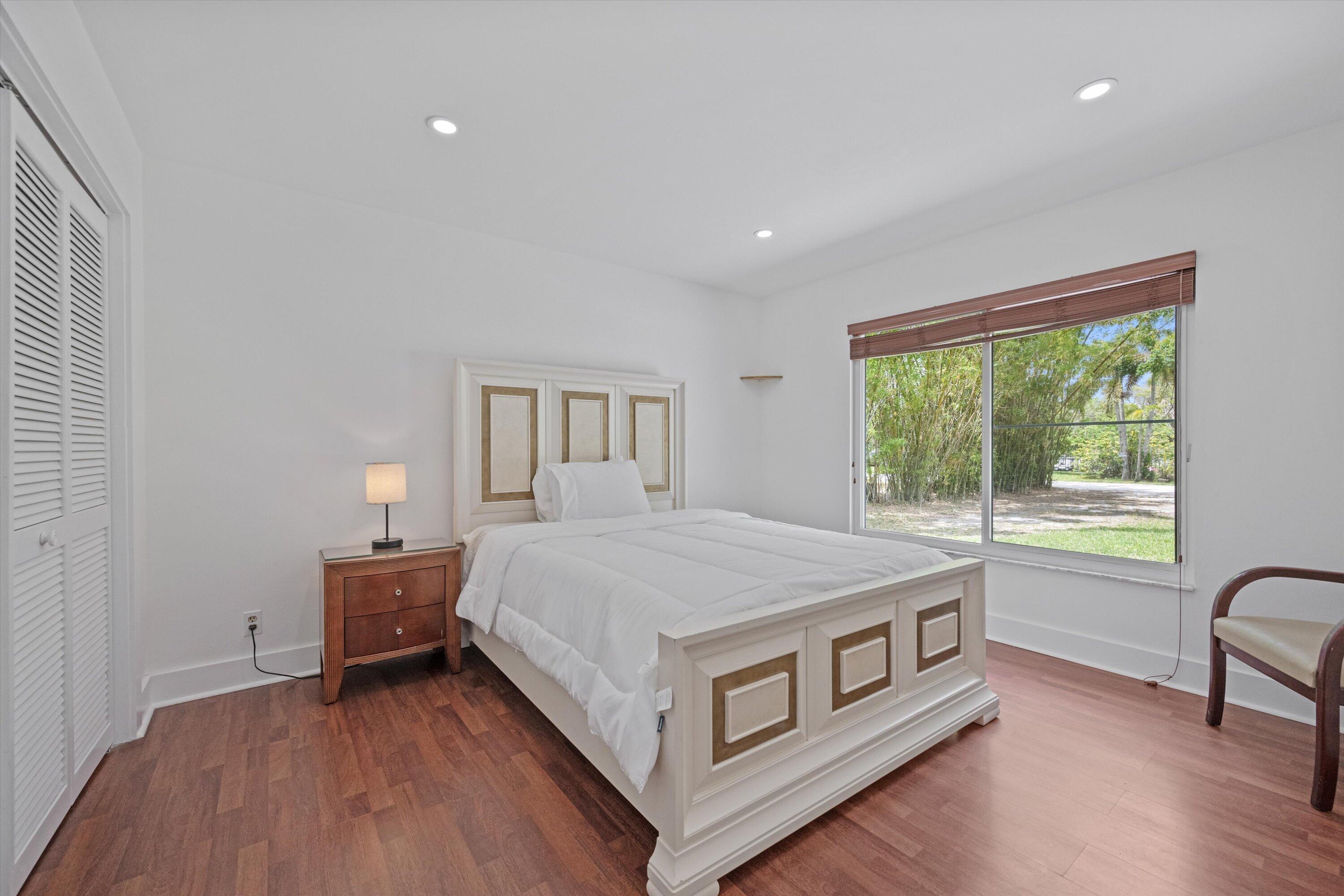LOXAHATCHEE HOMES - Residential Lease