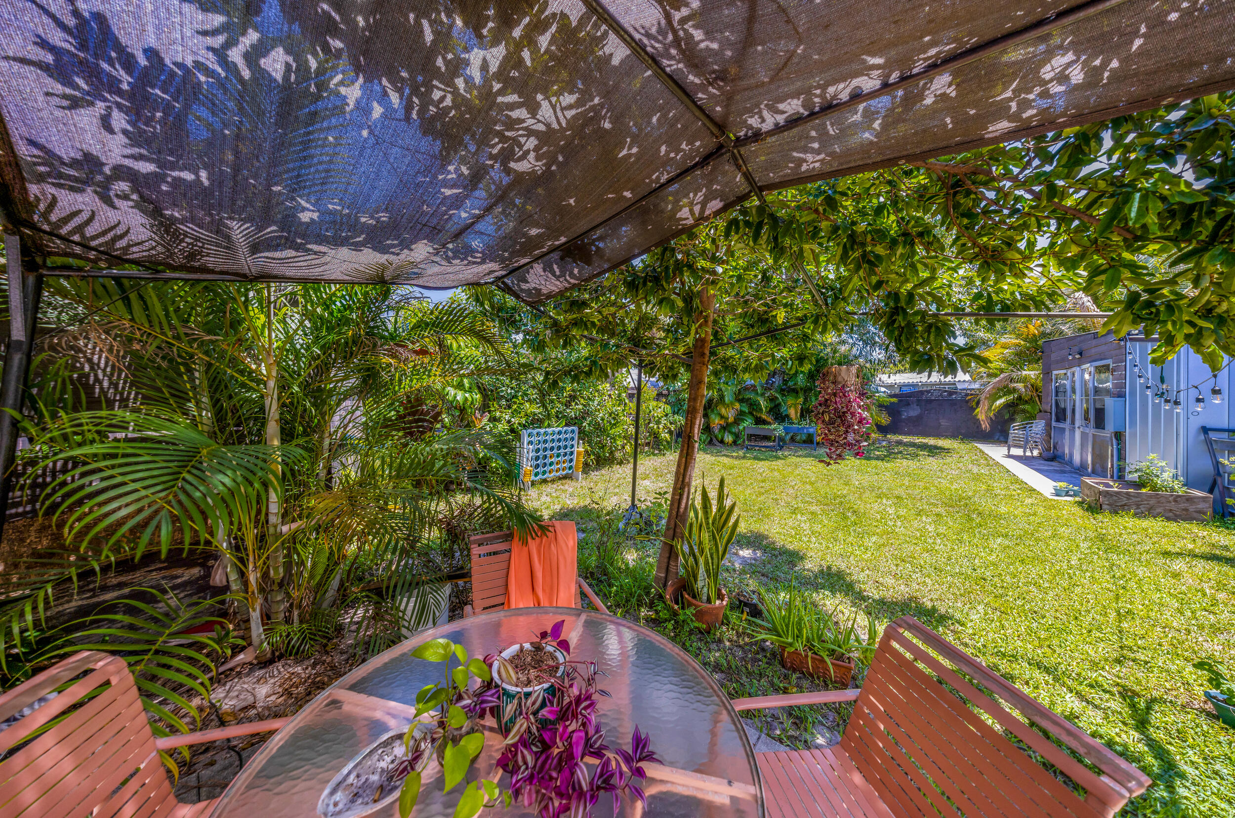 HOLLYWOOD PARK - Residential