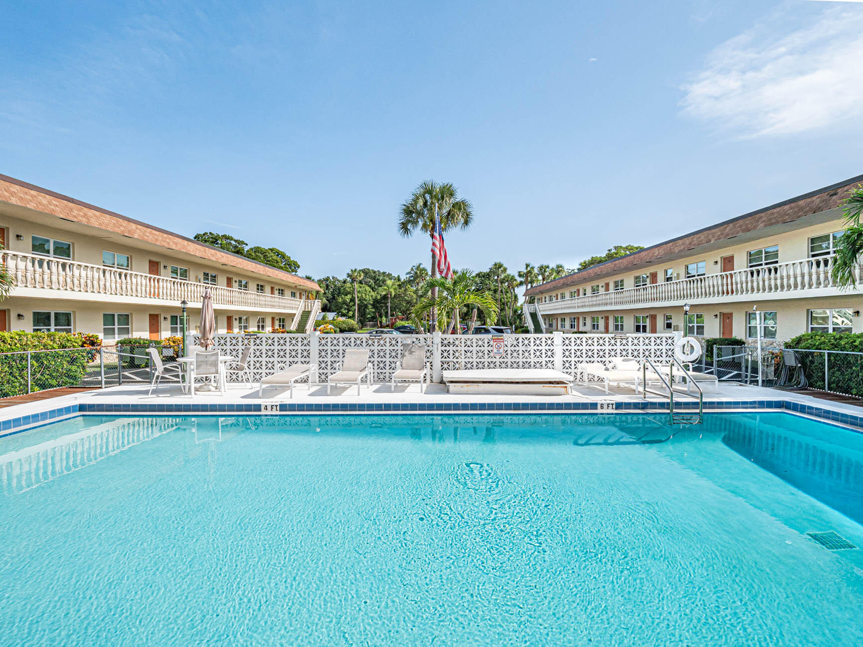 SHADOWLAWN CONDO - Residential Lease