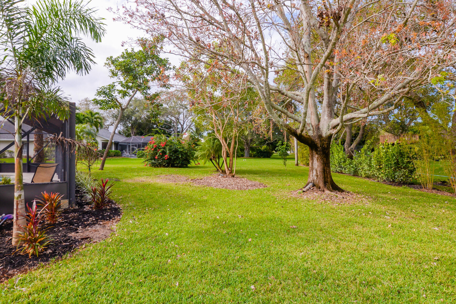 PINECREST LAKES - Residential Lease