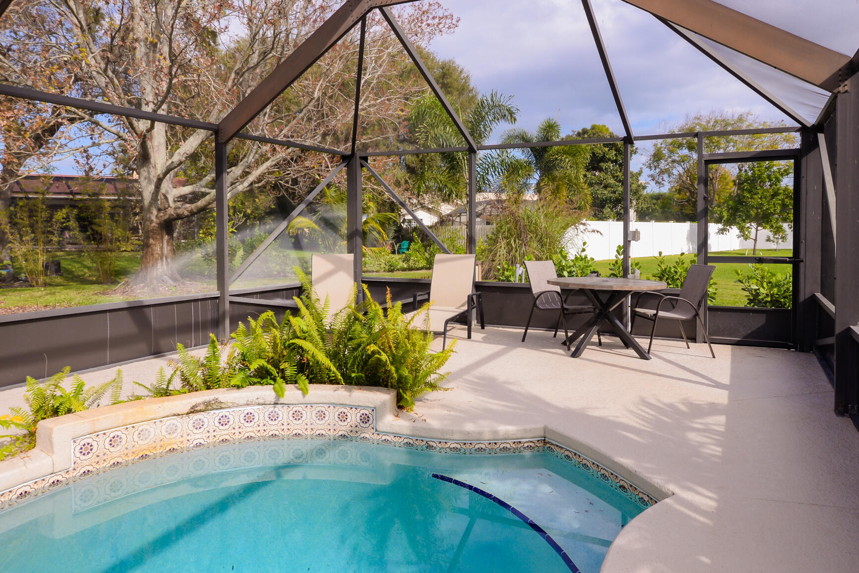 PINECREST LAKES - Residential Lease