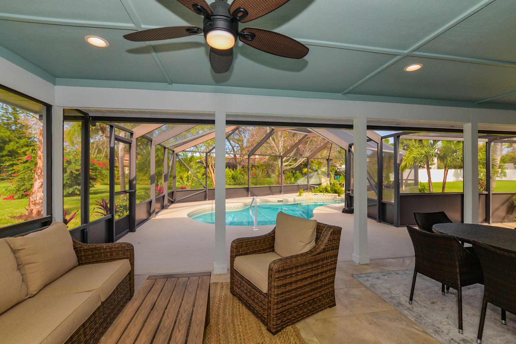 PINECREST LAKES - Residential Lease