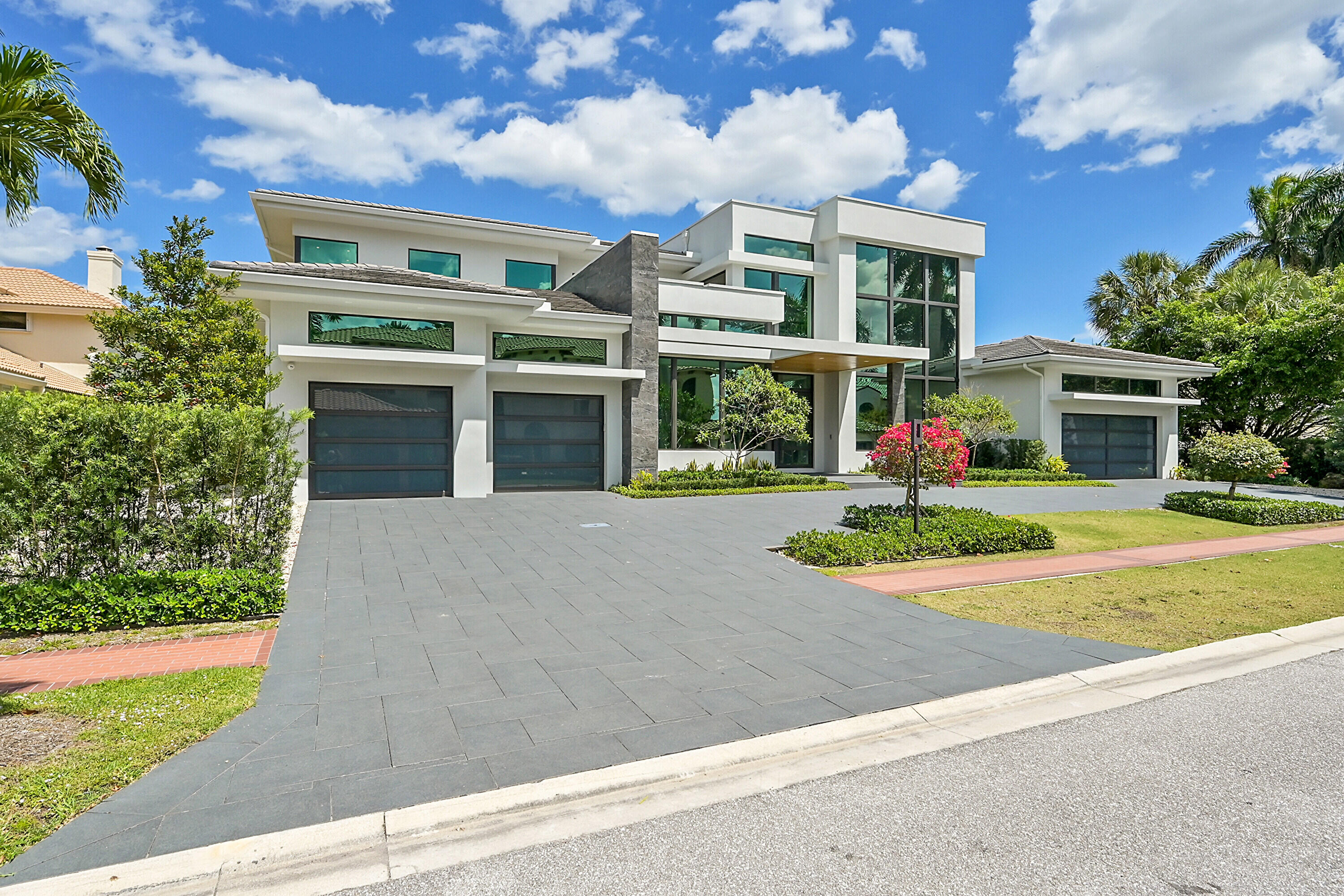 ST ANDREWS COUNTRY CLUB 5 - Residential