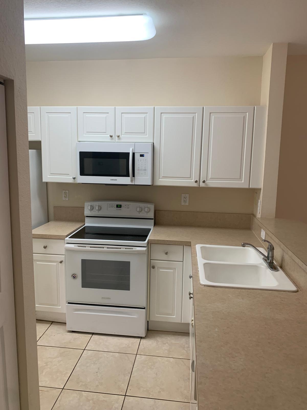 VILLAS AT CARMEL - Residential Lease