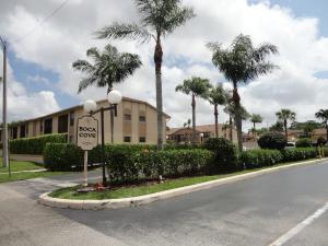 *** WATERFRONT, FIRST FLOOR UNIT WITH HANDICAP RAMP, RECENTLY RENOVATED, NEWER APPLIANCES. RECENTLY PAINTED AND UPGRADED* VERY NICE AND CLEAN UNIT WITH CARPETS IN ALL BEDROOMS AND LIVING AREA JUST PROFESSIONALLY CLEANED UP* UNIT HAS FULL SIZE WASHER AND DRYER* A LOT OF CLOSET SPACE AND SCREENED BALCONY FOR YOUR RELAXATION* GREAT LOCATION JUST 20 MIN TO THE BEACH, CLOSE TO SHOPPING, RESTAURANTS AND ALL THE GREAT BOCA LIFE STYLE* '' BOCA COVE'' IS A SMALL, GATED  DEVELOPMENT IN WEST BOCA RATON, CLOSE TO TURNPIKE AND I-95* BEST SCHOOLS*** 25 % DOWN FOR DOWN PAYMENT NEEDED OR CASH***
