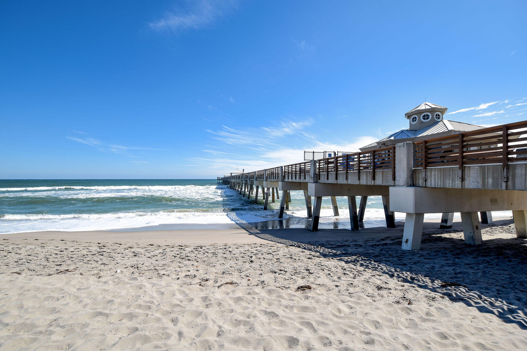 JUNO OCEAN WALK - Residential