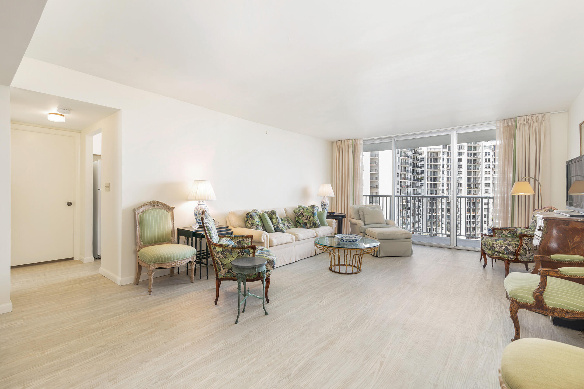 RAPALLO SOUTH CONDO - Residential Lease