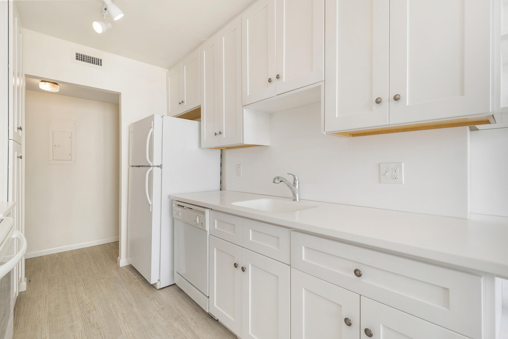 RAPALLO SOUTH CONDO - Residential Lease