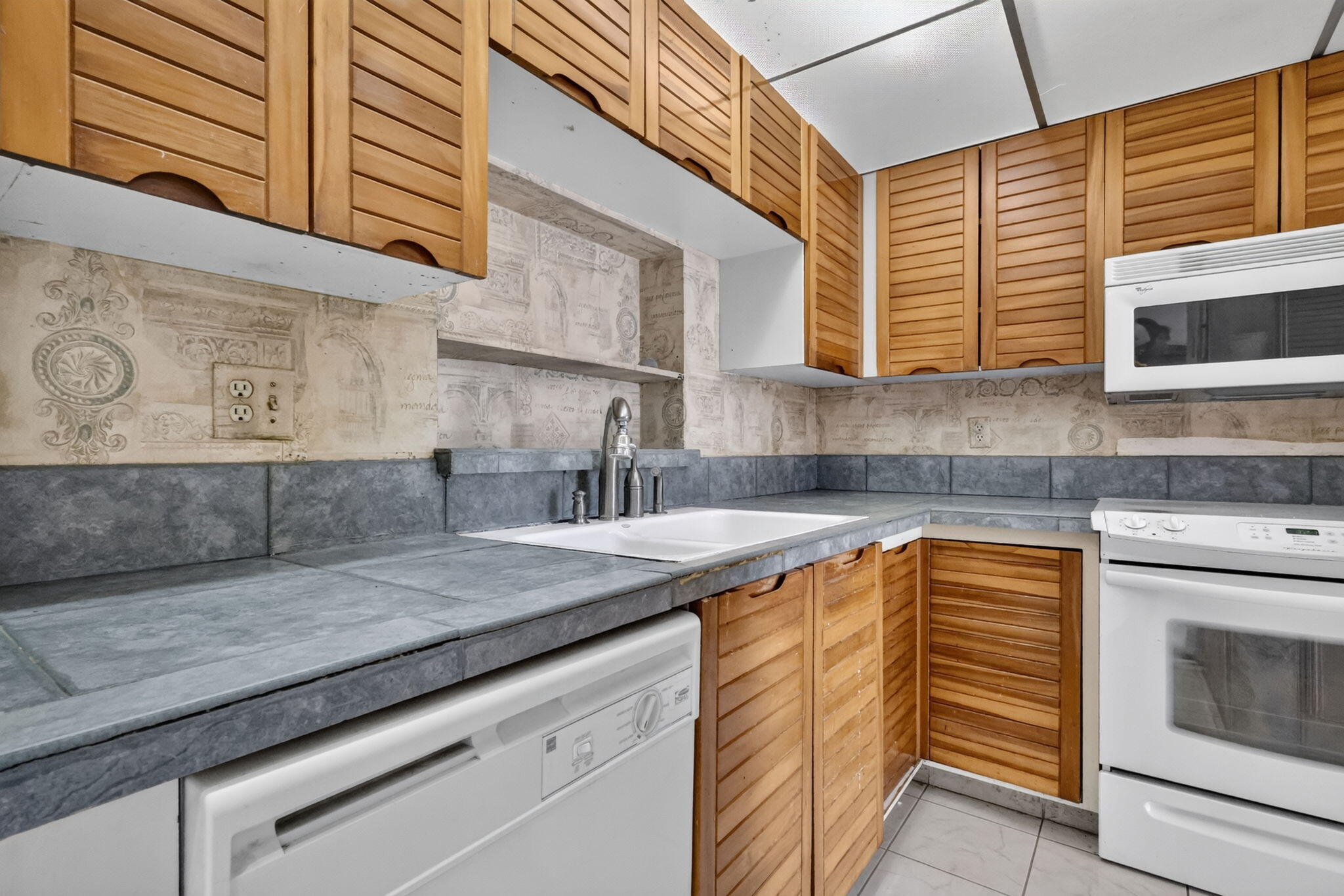 MORNINGSTAR AT DELRAY - Residential