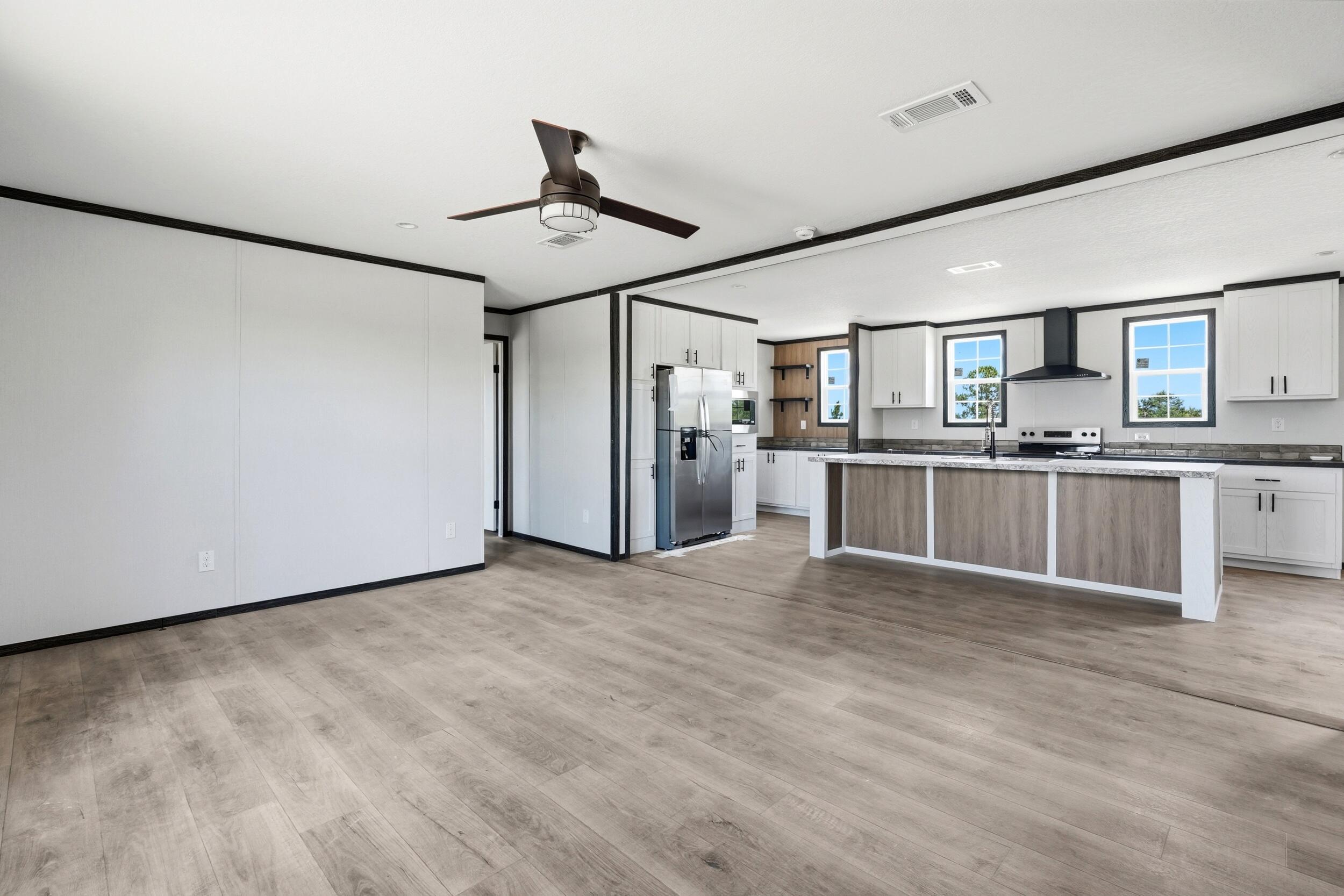 VIKING ESTATES - Residential