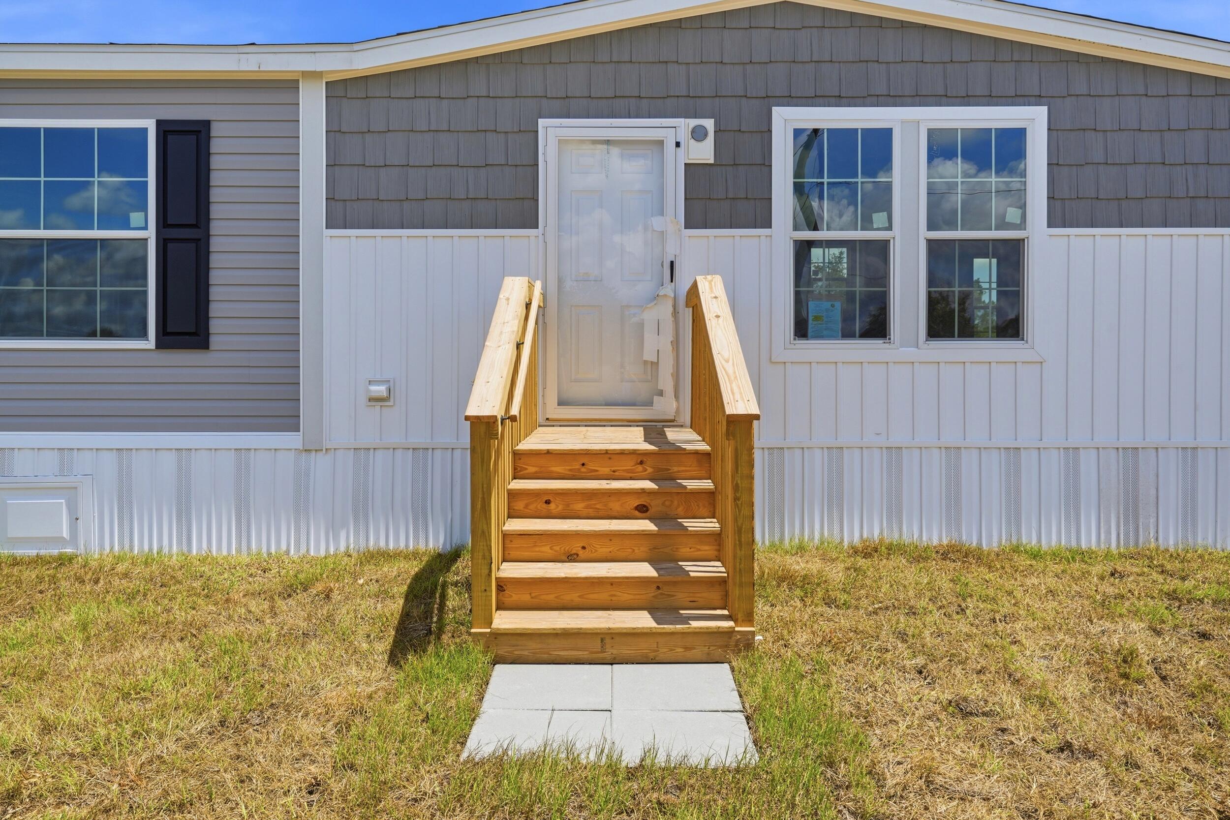 VIKING ESTATES - Residential