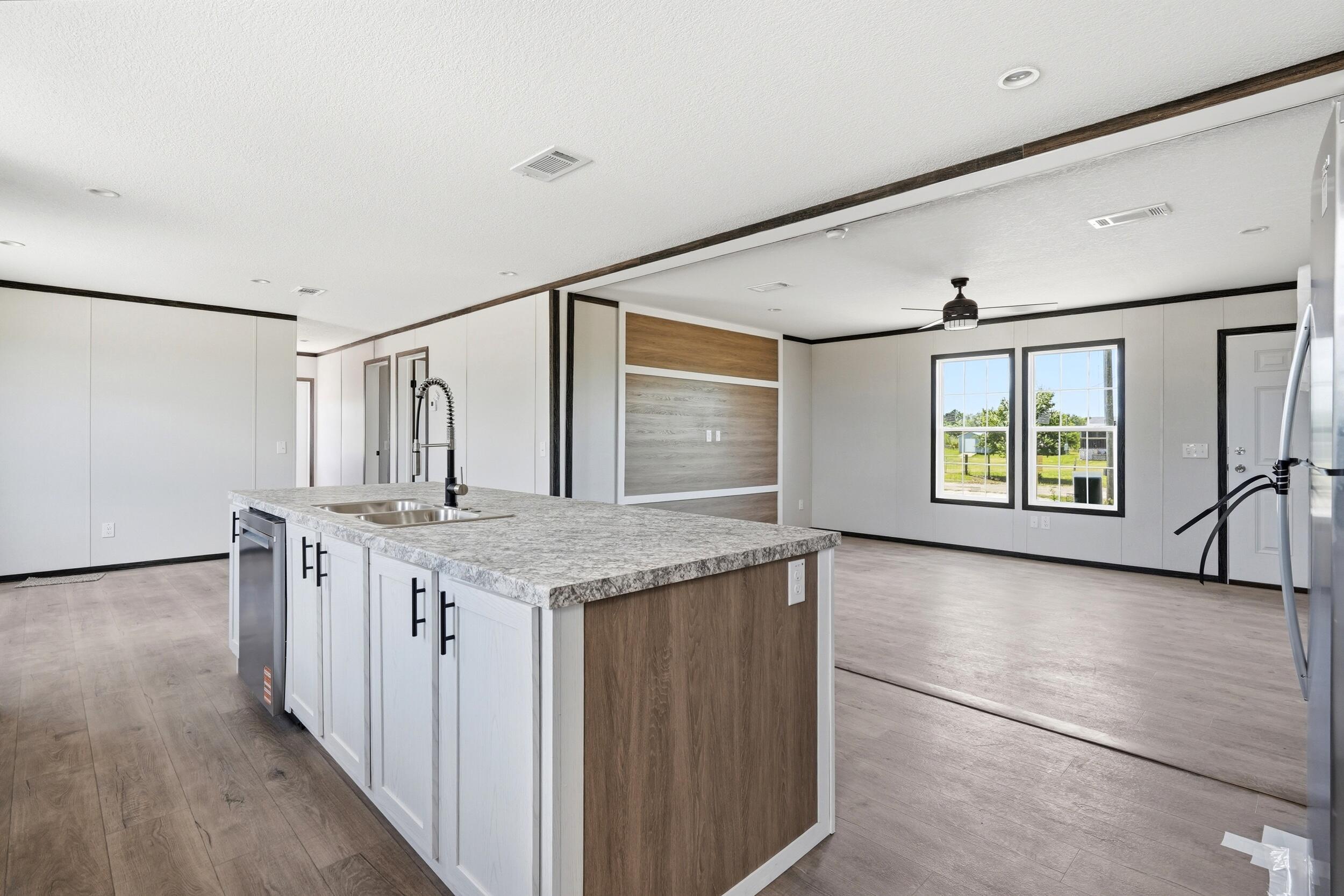 VIKING ESTATES - Residential