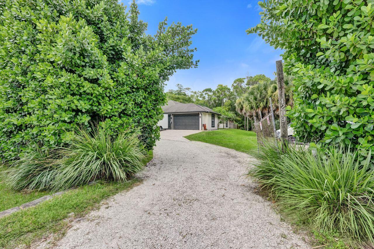 Loxahatchee - Residential