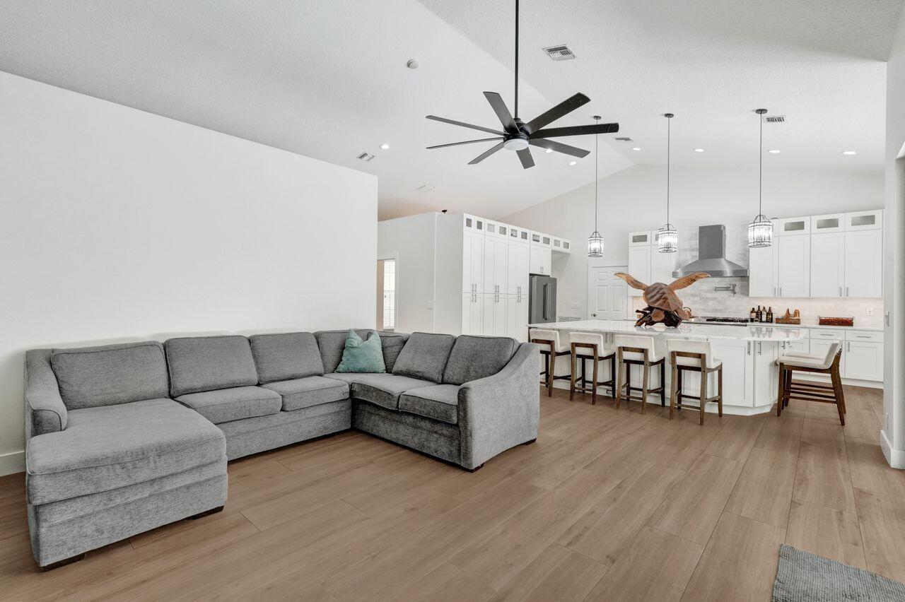 Loxahatchee - Residential