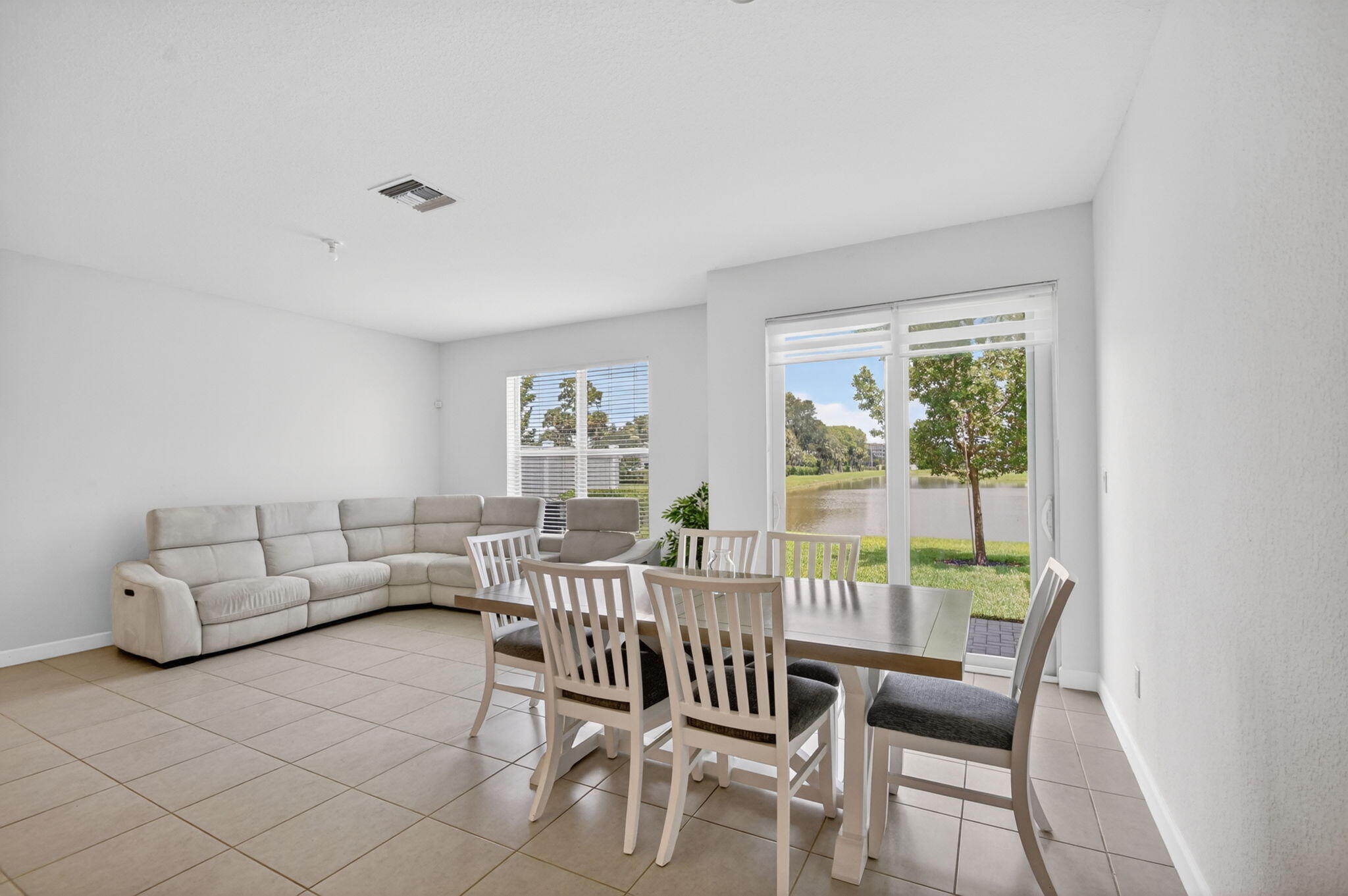 LAKESHORE AT THE FOUNTAINS - Residential Lease