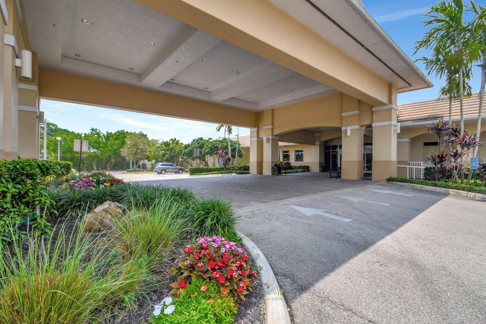LAKESHORE AT THE FOUNTAINS - Residential Lease