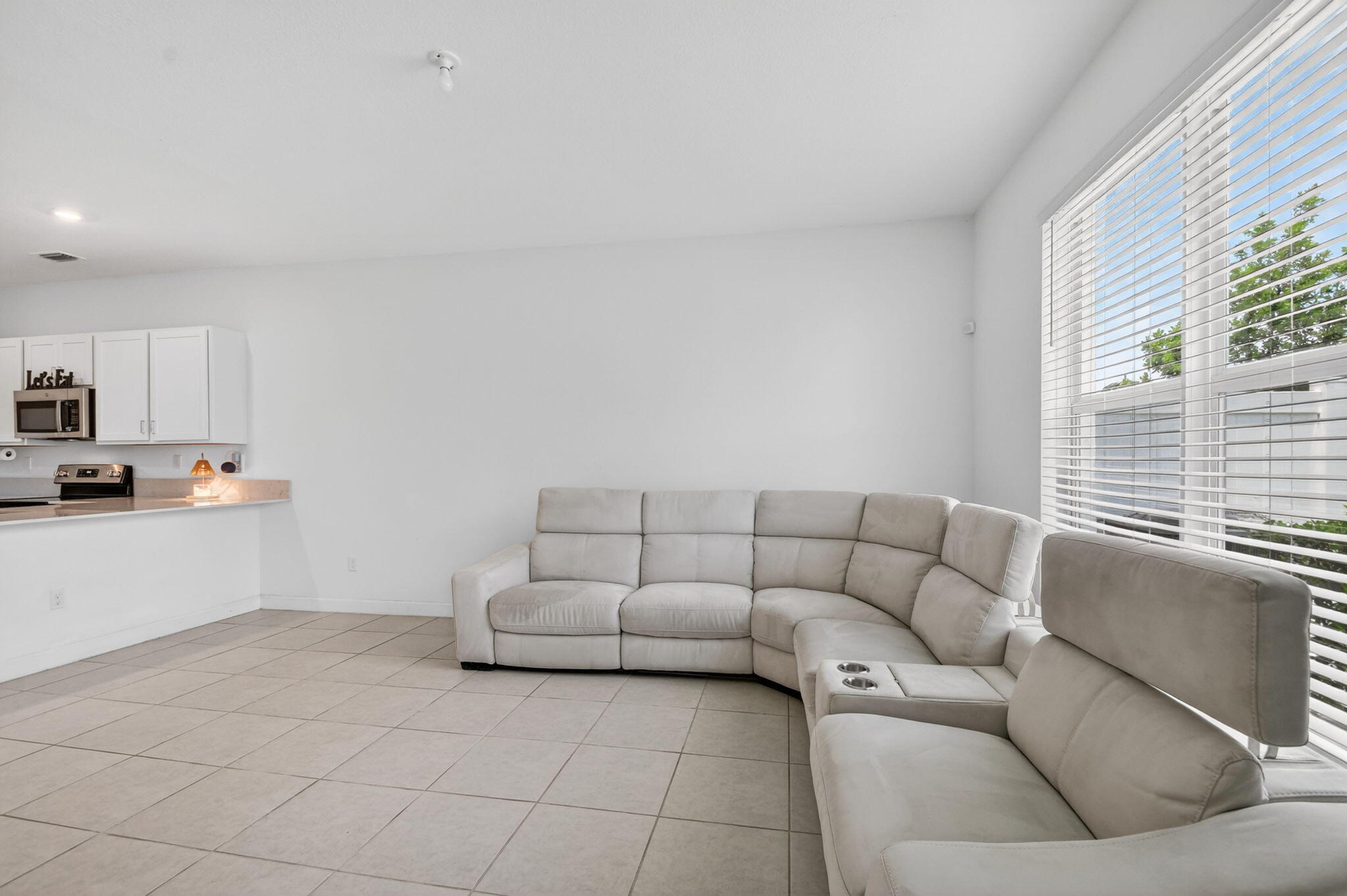 LAKESHORE AT THE FOUNTAINS - Residential Lease