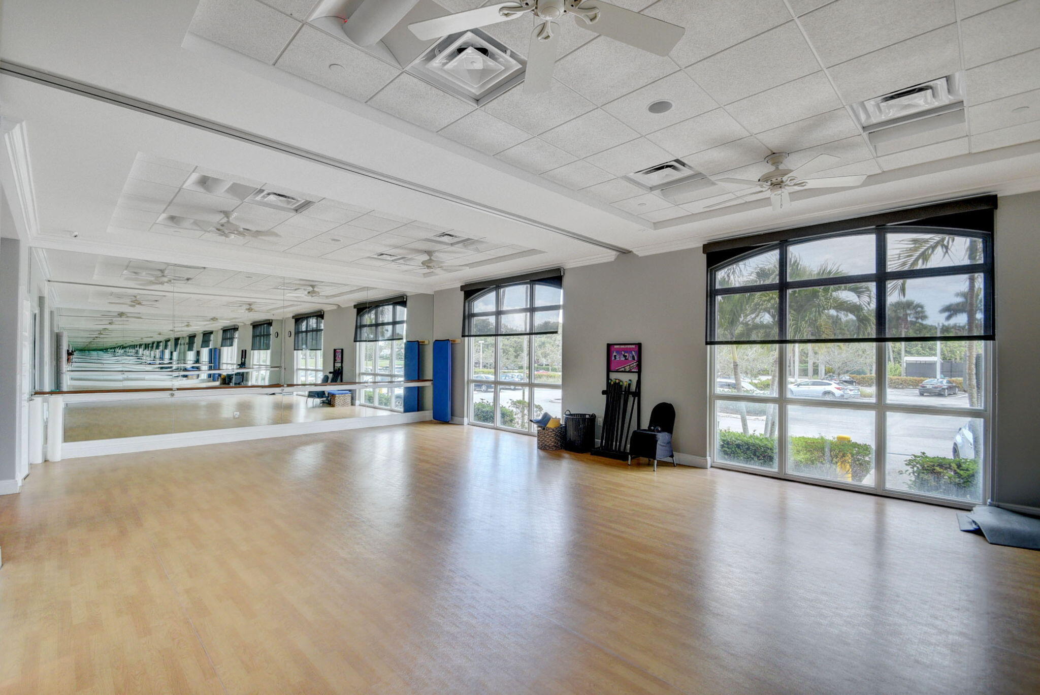 LAKESHORE AT THE FOUNTAINS - Residential Lease