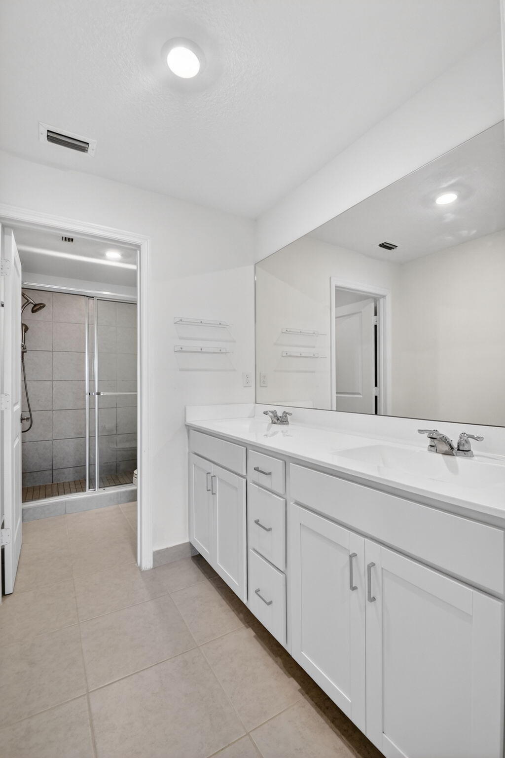 LAKESHORE AT THE FOUNTAINS - Residential Lease