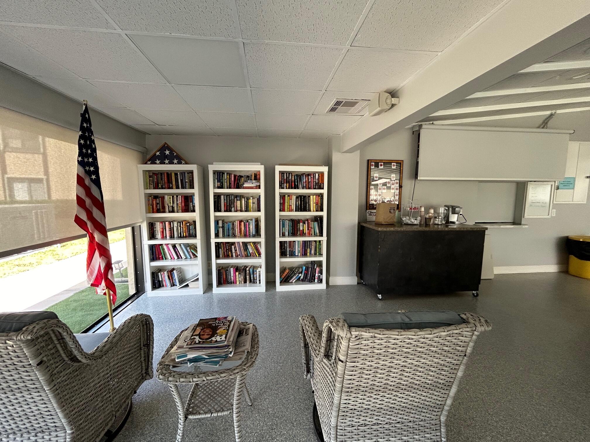 PINE RIDGE SOUTH IV CONDO - Residential