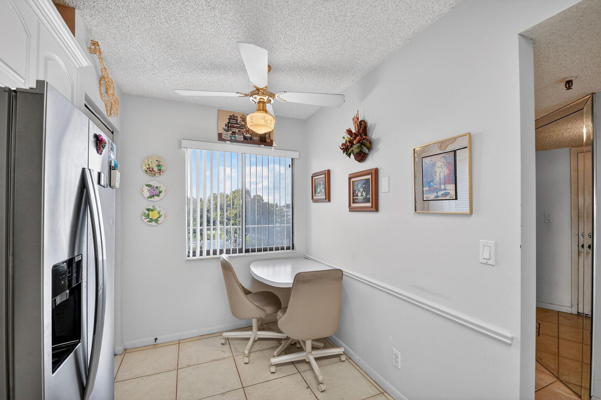 HUNTINGTON LAKES SEC TWO CONDOS - Residential