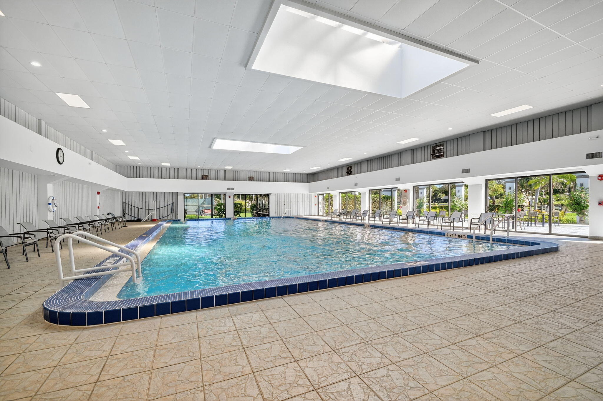 HUNTINGTON LAKES SEC TWO CONDOS - Residential